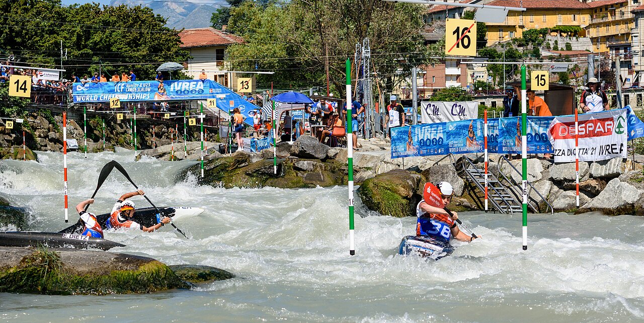 Team run Chrisitian Stanzel, Joshua Dietz and Enrico Dietz at the U23 World Championship in Ivrea